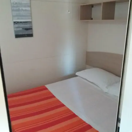 Semesterbostad Private Bay *