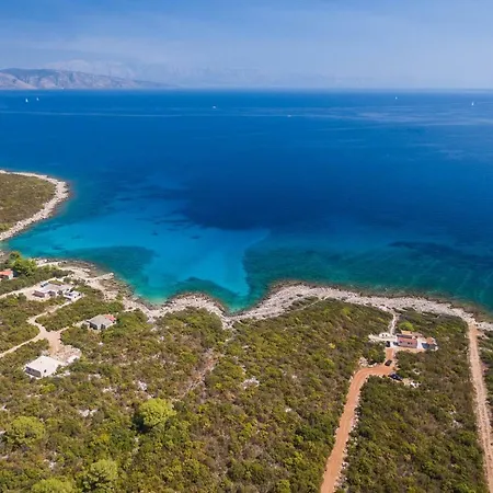 Semesterbostad Private Bay *